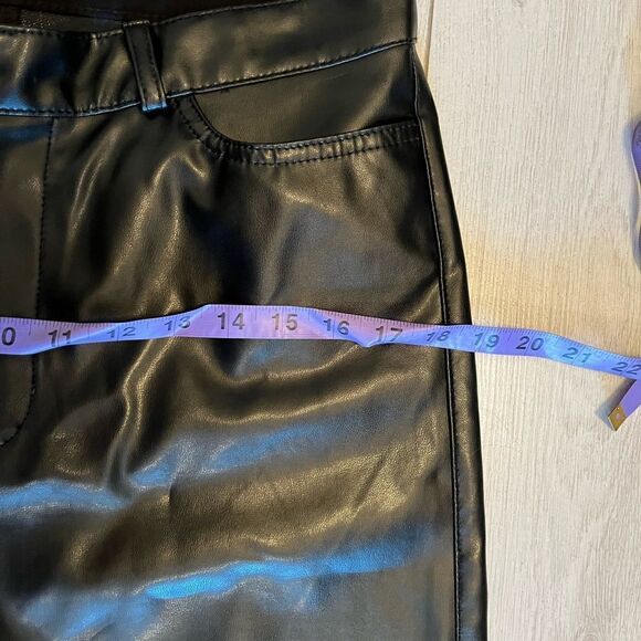 90s vintage Mavi faux leather low rise boot cut pants - Picture 9 of 11